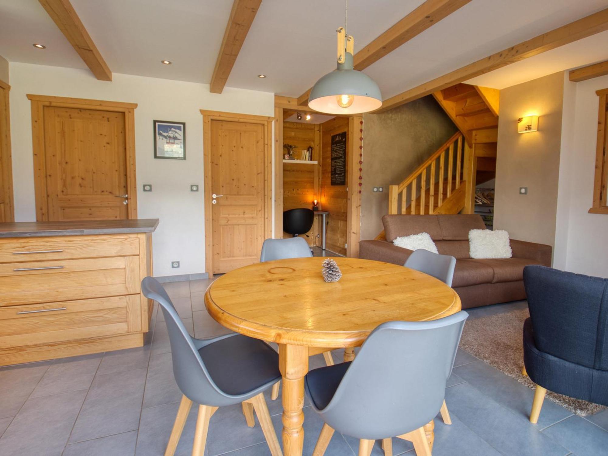 Duplex 2 Chambres Avec Grande Terrasse, Animaux Acceptes, A Samoens - Fr-1-642-77 ภายนอก รูปภาพ